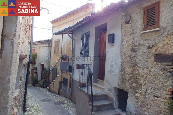 appartamento in vendita a Torri in Sabina