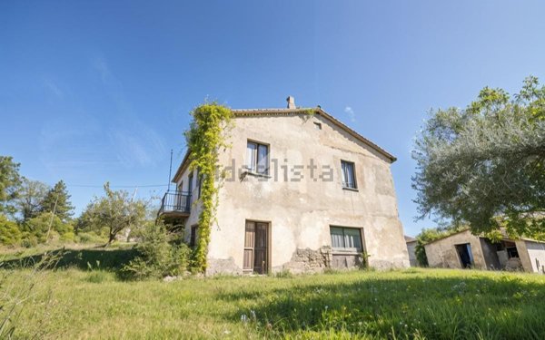 casa indipendente in vendita a Torri in Sabina