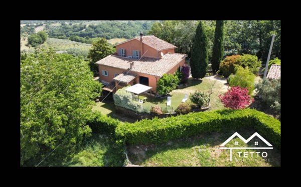 casa indipendente in vendita a Torri in Sabina