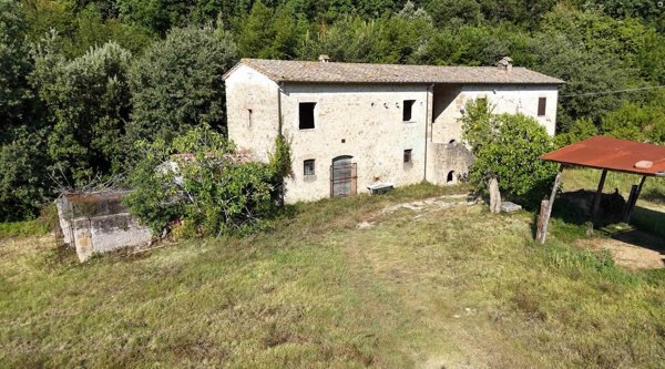 casa indipendente in vendita a Torri in Sabina