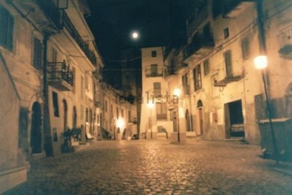 casa indipendente in vendita a Turania