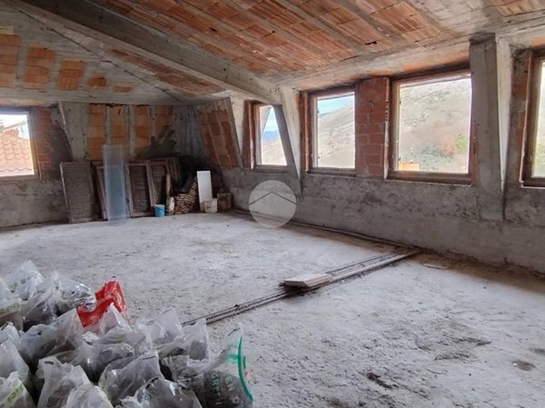 appartamento in vendita ad Affile