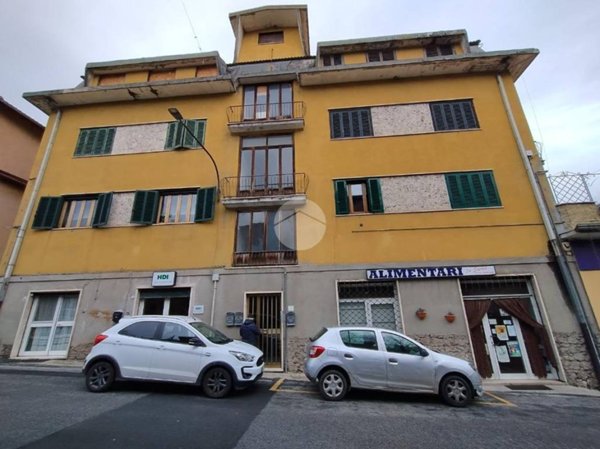 appartamento in vendita ad Affile