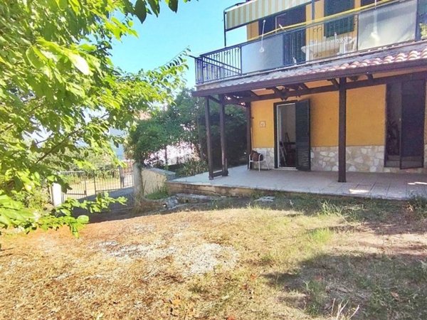 casa indipendente in vendita ad Affile
