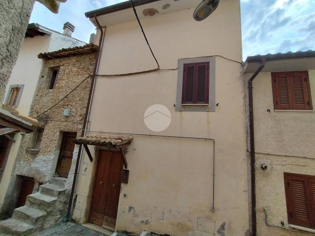 casa indipendente in vendita ad Affile