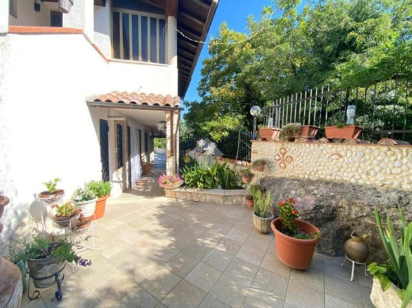 casa indipendente in vendita ad Affile