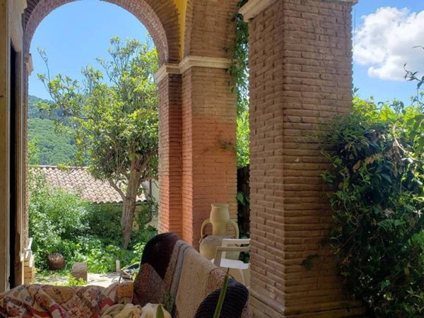 casa indipendente in vendita ad Affile