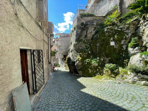 appartamento in vendita ad Agosta