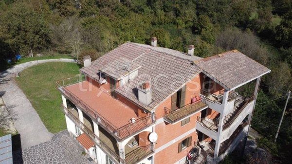 appartamento in vendita ad Agosta in zona Tostini