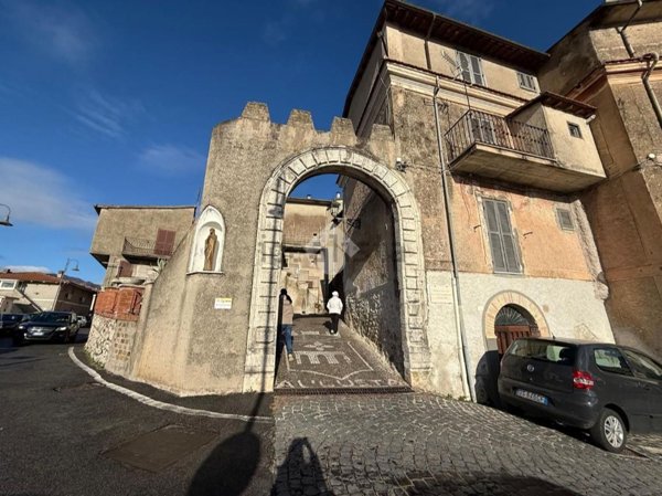 appartamento in vendita ad Agosta