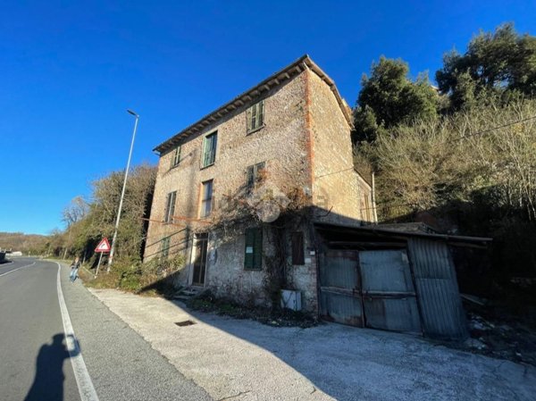 appartamento in vendita ad Agosta