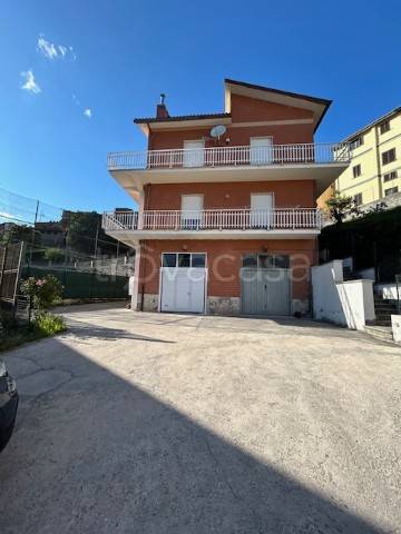 appartamento in vendita ad Agosta