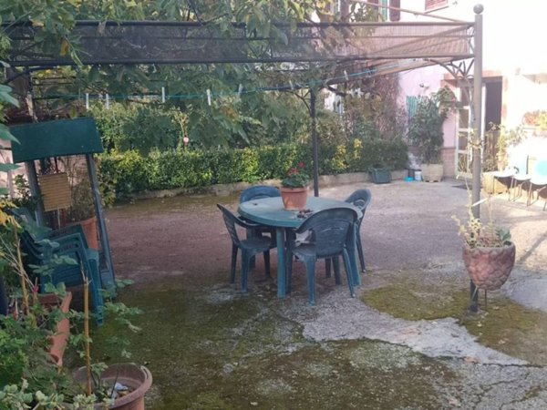 casa indipendente in vendita ad Agosta in zona Madonna della Pace