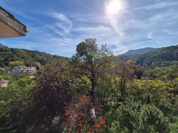 appartamento in vendita ad Agosta in zona Tostini