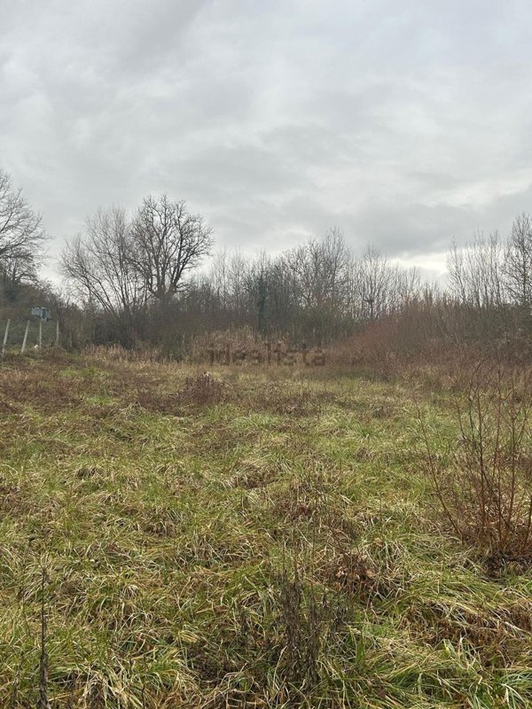 terreno edificabile in vendita ad Agosta