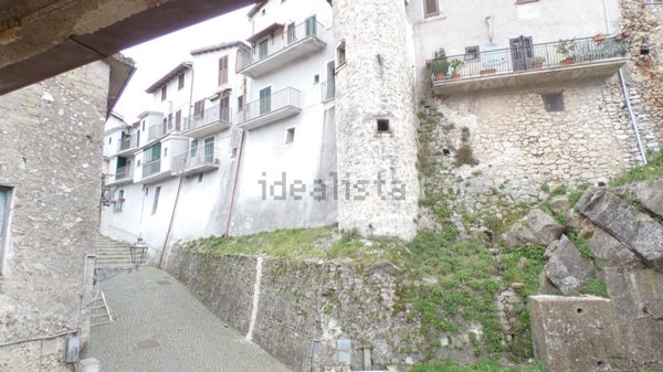 appartamento in vendita ad Agosta