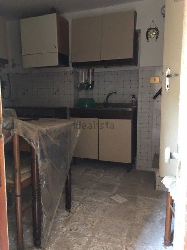 appartamento in vendita ad Agosta