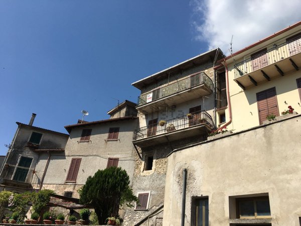 appartamento in vendita ad Agosta