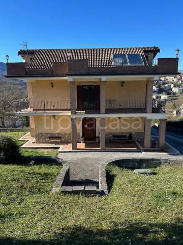 casa indipendente in vendita ad Agosta