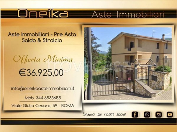 appartamento in vendita ad Agosta in zona Tostini