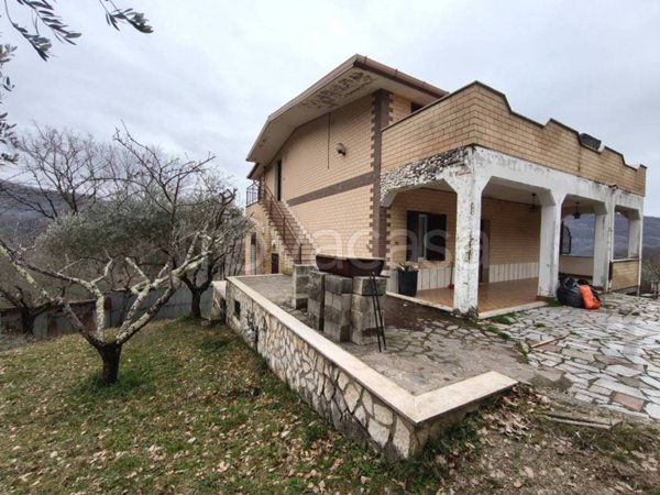 appartamento in vendita ad Agosta