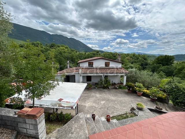 casa indipendente in vendita ad Agosta