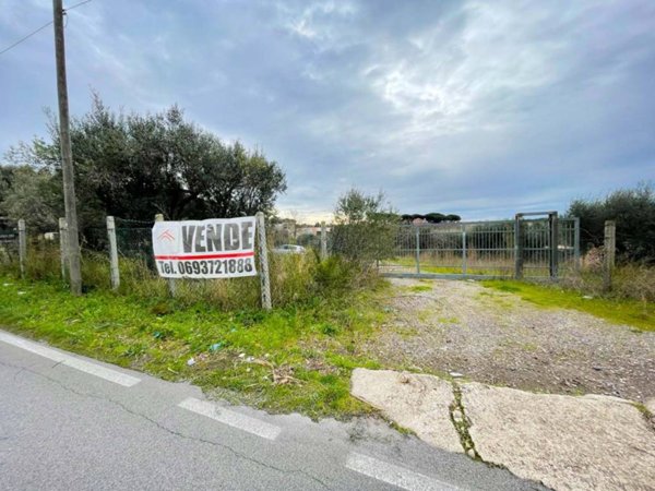 terreno edificabile in vendita ad Albano Laziale