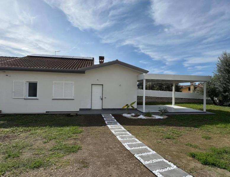 casa indipendente in vendita ad Albano Laziale
