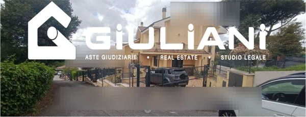 casa indipendente in vendita ad Albano Laziale