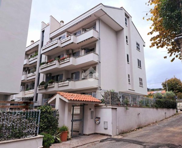 appartamento in vendita ad Albano Laziale