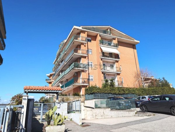 appartamento in vendita ad Albano Laziale