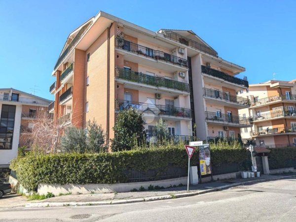 appartamento in vendita ad Albano Laziale