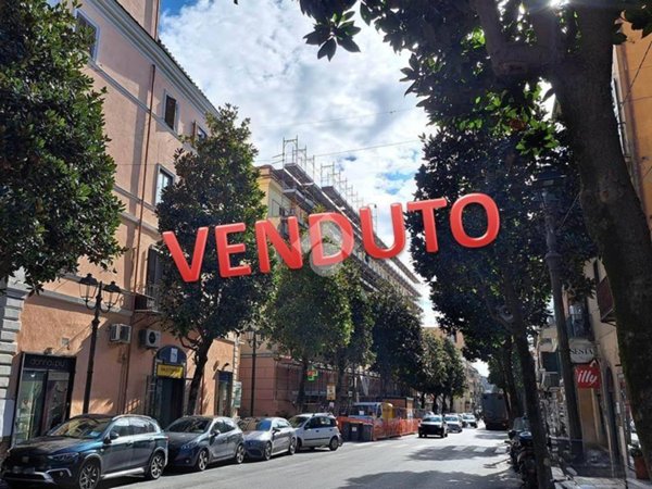 appartamento in vendita ad Albano Laziale