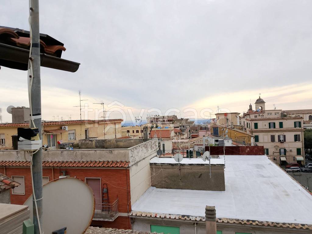appartamento in vendita ad Albano Laziale