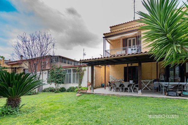 appartamento in vendita ad Albano Laziale