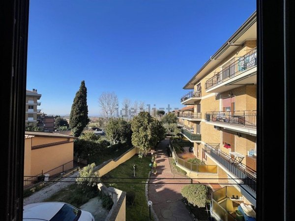 appartamento in vendita ad Albano Laziale