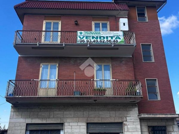 appartamento in vendita ad Albano Laziale in zona Cecchina