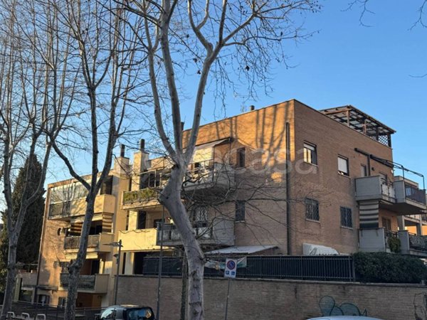 appartamento in vendita ad Albano Laziale