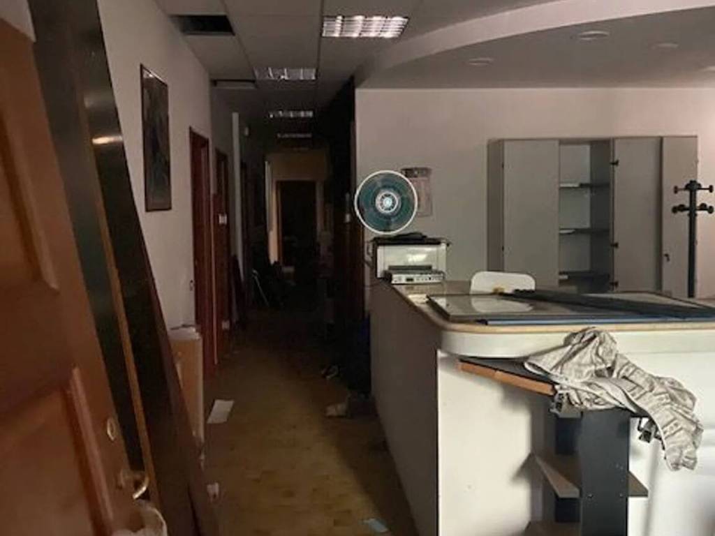 negozio in vendita ad Albano Laziale in zona Marfoli