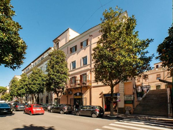 appartamento in vendita ad Albano Laziale