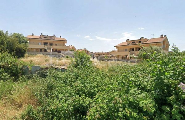 appartamento in vendita ad Albano Laziale in zona Pavona