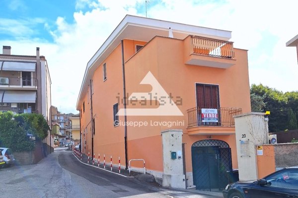 appartamento in vendita ad Albano Laziale