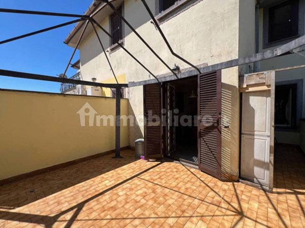 appartamento in vendita ad Albano Laziale in zona Cecchina