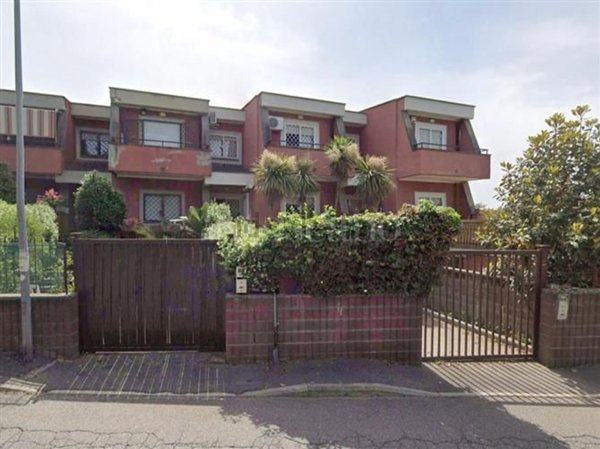 casa indipendente in vendita ad Albano Laziale in zona Cecchina