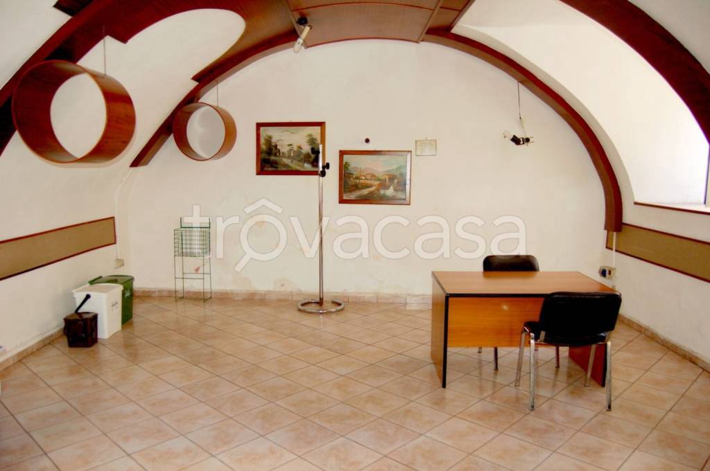 trivano in vendita ad Albano Laziale