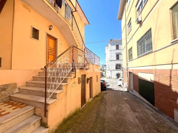 appartamento in vendita ad Albano Laziale