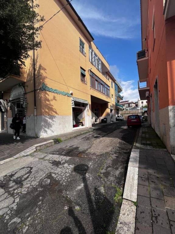 appartamento in vendita ad Albano Laziale in zona Cecchina