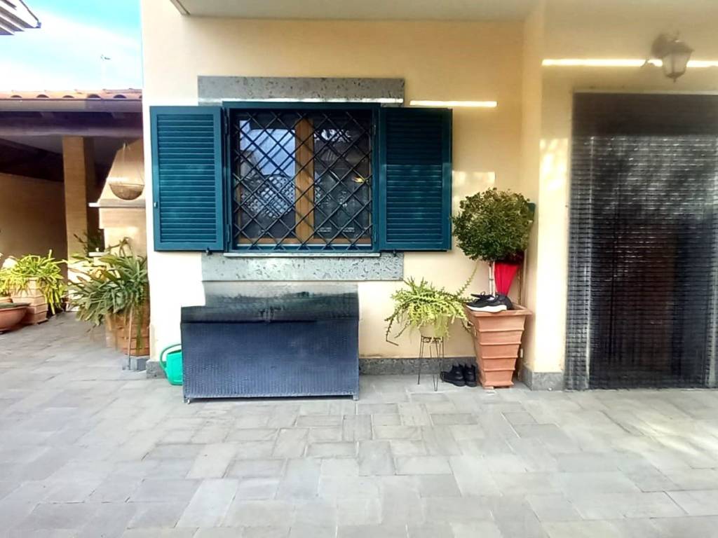 casa indipendente in vendita ad Albano Laziale
