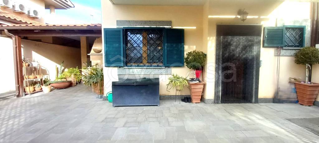 casa indipendente in vendita ad Albano Laziale