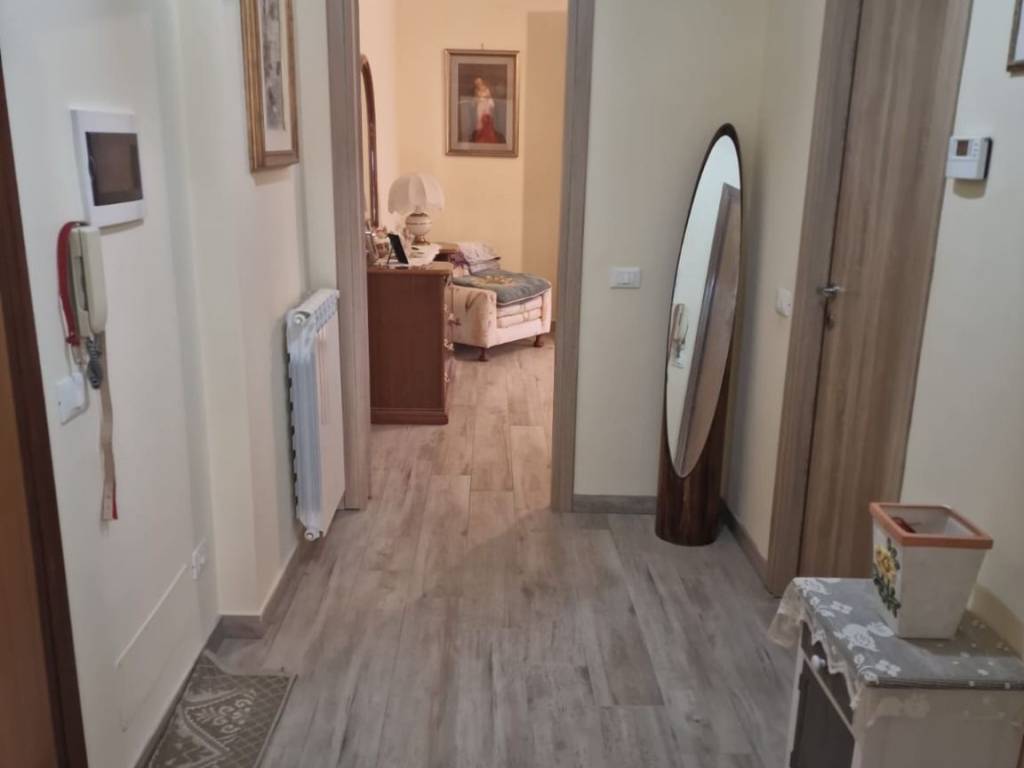 appartamento in vendita ad Albano Laziale in zona Cecchina